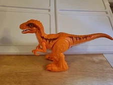 Zuru Robo Alive Attacking TRex Dinosaur Battery Powered Robotic Toy 12x7” Figure