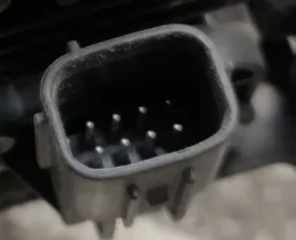 Conector sensor de crucero/distancia delantero para Nissan Kicks 2020-2021 Foto 2 de 2