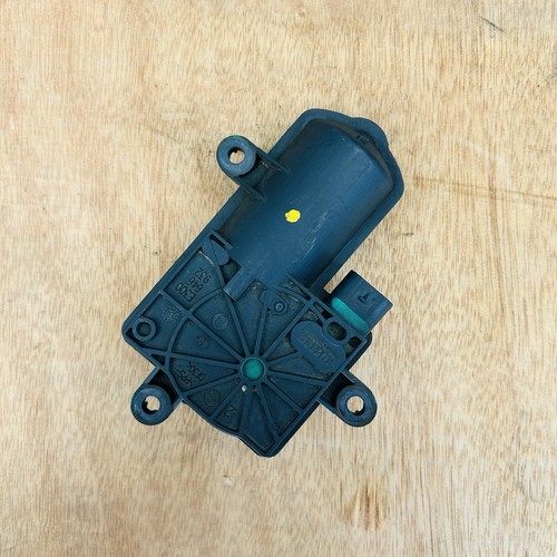 Genuine Mercedes OEM A45 W176 exhaust valve flap module actuator A1769060501 - Picture 2 of 3