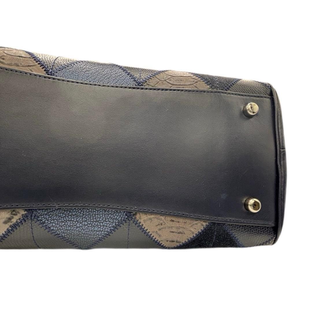 COACH Leather Patchwork Handbag Shoulder Bag 2way… - image 3