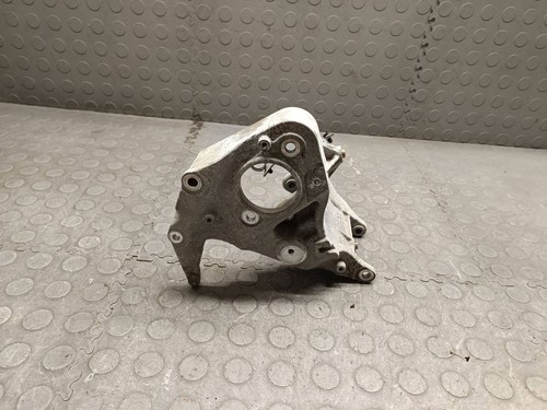 BMW X5 F15 2017 Halterung Lichtmaschine 7633707 180kW