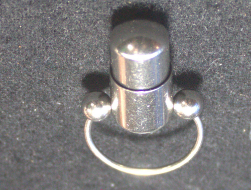 One Handcrafted 16g 5/8 Silver Powerful Vibration Thrill Sensation 2 Batteries - Picture 2 of 4