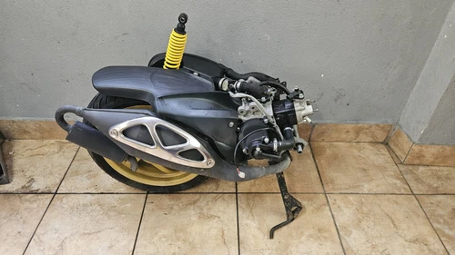Blocco Motore completo Aprilia sr 50 Iniezione ABL - 13.000KM "GUARDARE VIDEO" - Foto 23 di 23