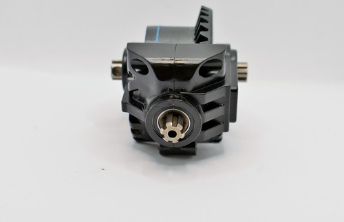 Diferencial delantero/trasero ARRMA Typhon 4x4 223s BLX USADO FX3765 - Imagen 5 de 5