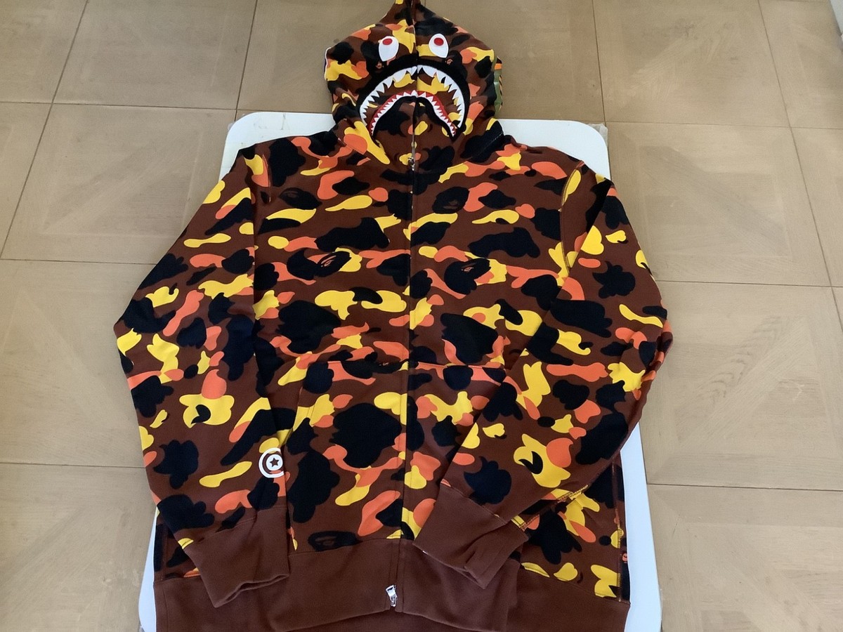 【希少】アベイシングエイプ シャーク フーディーL A BATHING APE（アベイシングエイプ）の「BAPE LEOPARD SHARK