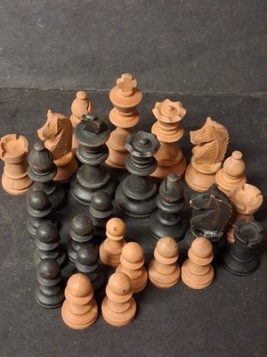 Schachfiguren aus Holz einige fehlende Figuren, Ersatzteile. König 6cm.