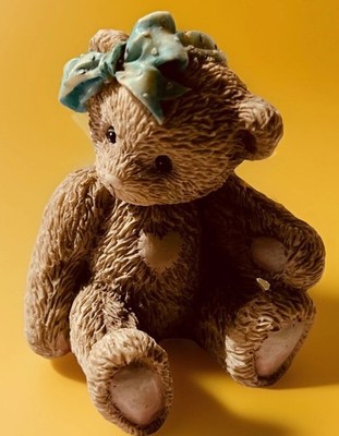 Jacki Hugs&Kisses Bär Figur Registrierung & Modell auf Sockel     
