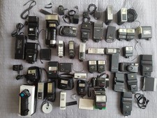 UNGETESTET Konvolut Blitzgeräte + Kameras Metz Sunpak Vivitar Hanimex Carena