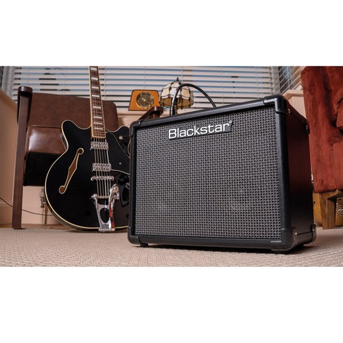 Blackstar ID Core 10 V4 Bluetooth Guitar Amp with Cable - Picture 8 of 9