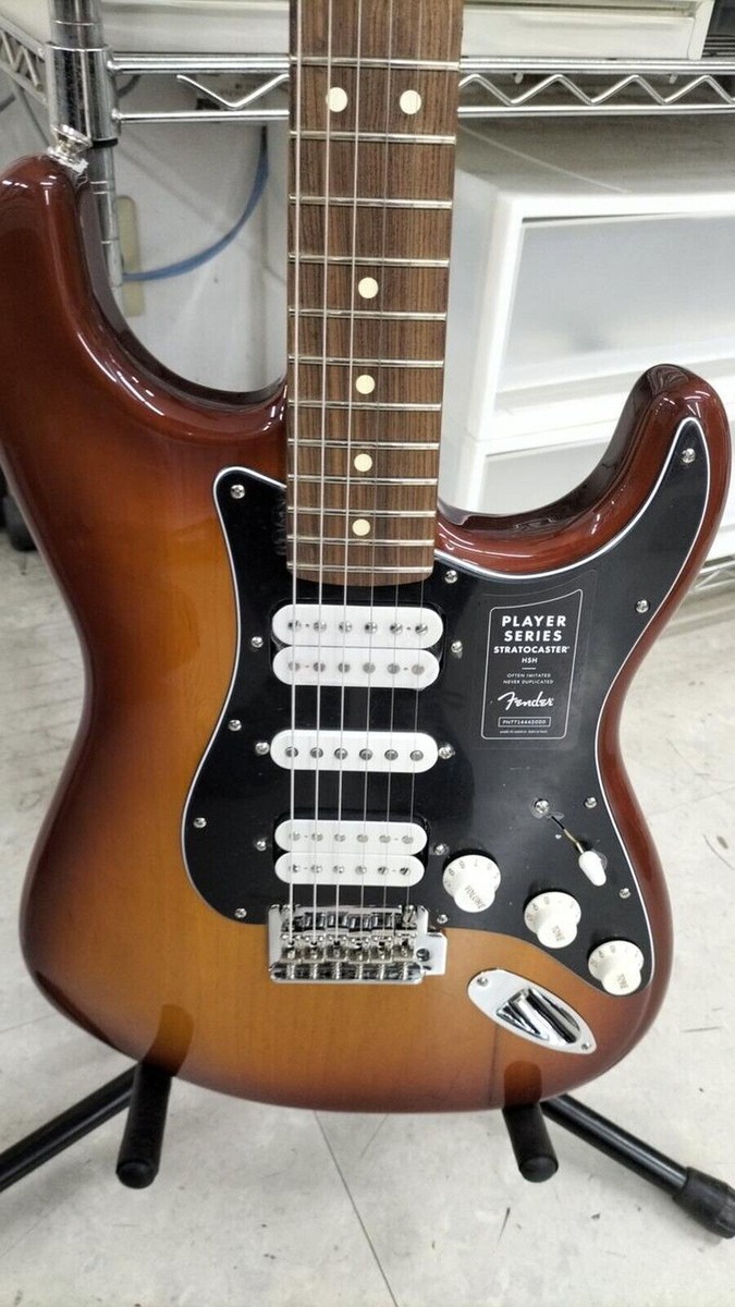 FENDER MEXICO PLAYER STRATOCASTER HSH 75 Used Alder body Pau