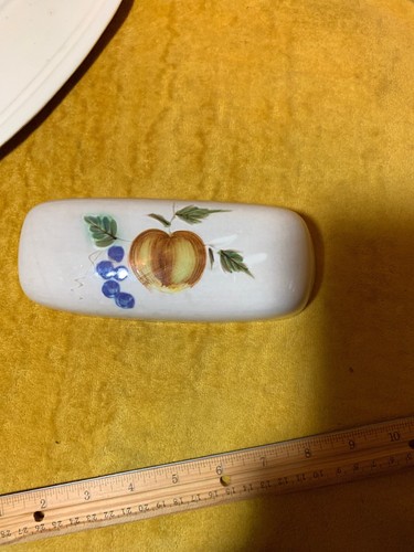 Plato de mantequilla cubierto con patrón de huerto Amcrest Japón de colección horno de gres izquierdo OK - Imagen 8 de 12