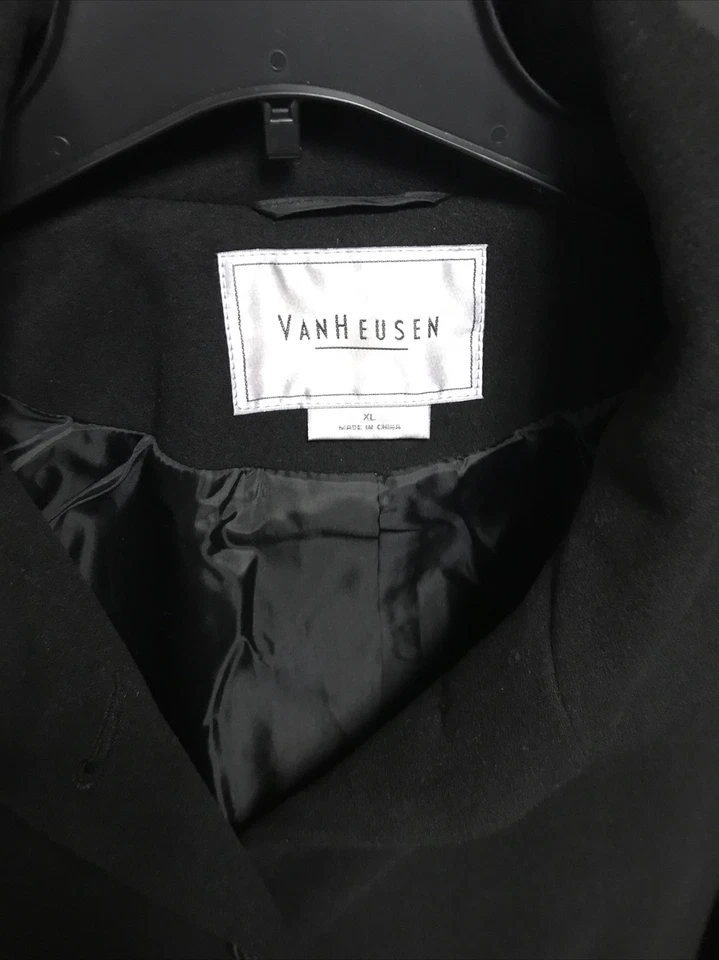 Very Nice Ladies Van Heusen Black Peacoat - XL Foto 4 de 4