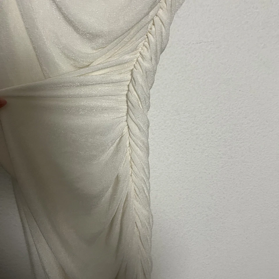 Misha Collection Keoni 露肩皱褶紧身迷笛连衣裙象牙色小号新娘 — 第 4/4 张图片