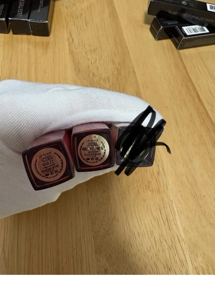 Brillo de labios Laura Mercier 0,15 fl oz. Elige Tono - Nuevo en Caja Raro, NUEVO, Auténtico Foto 2 de 4