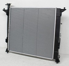 25310-C6170 OEM Radiator For KIA Sorento (2.0L) Bent Ribs