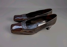 Beautiful vintage leather brown women's shoes by Miss Tre, Italy, size 38,5