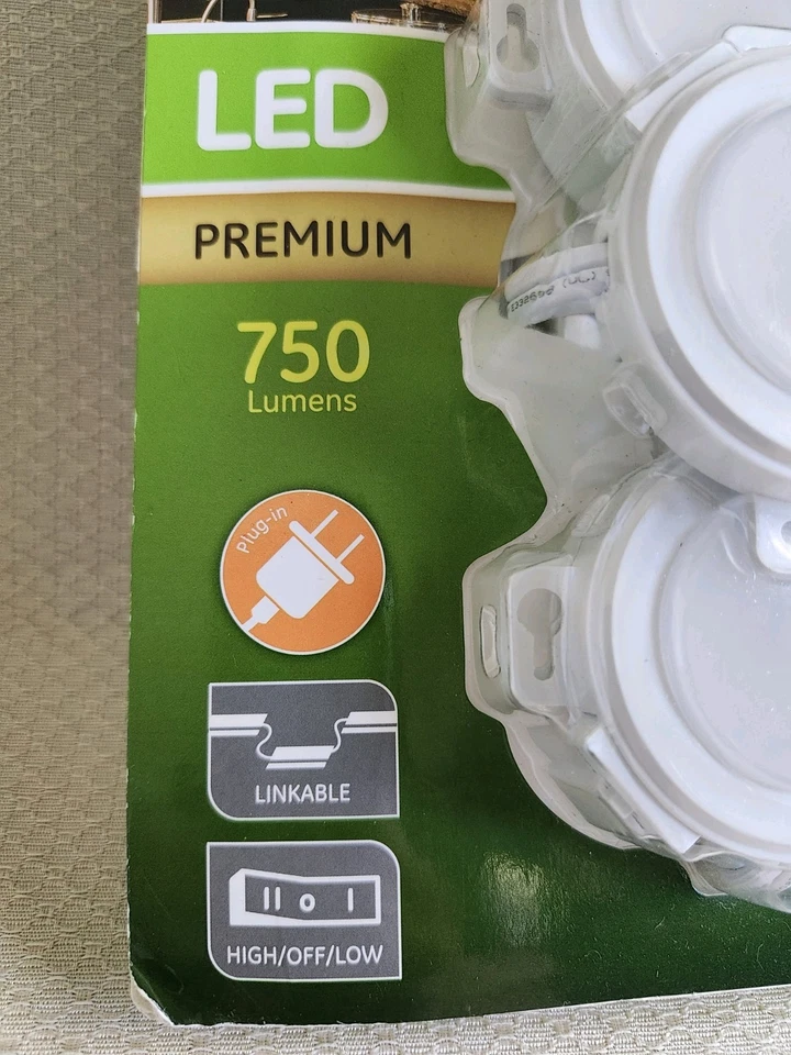 GE LED 5 Puck Light Pack 750 Lumens Linkable Lights New Sealed - Image 2 of 4