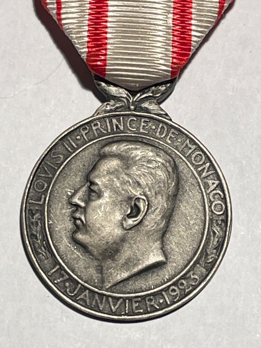 Médaille D'Honneur du Travail Monaco Louis II 17 Janvier 1923 (158-48/P23/N7