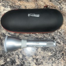 2L Karaoke Microphone Speaker Wireless Opened Used In Case