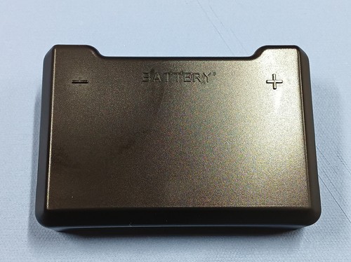 Batterie - Fach Deckel / Cover Suzuki VL 1500 / C1500 Intruder - Bild 1 von 2