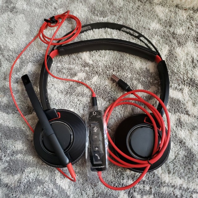 Plantronics 207576-01 Blackwire 5220 
