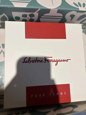 New Salvatore Ferragamo Femme Womens Perfume Gift Set Eau de Parfum Lotion Bath