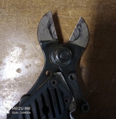 Forbice pneumatica da potatura campagnola super doppio taglio ad aria compressa - Foto 2 di 8