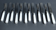 BERNARDSTON MASS CRISTAL CUBIERTOS 1876 ~ 6 cuchillos y tenedores ~ asas de vidrio
