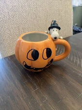 Hallmark Peanuts Halloween Mug 3D Figural Snoopy Jack-O-Lantern Pumpkin Ceramic