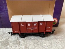 Dapol 1.76 Scale Limited Edition Wagon B330 Gunpowder Van LSWR