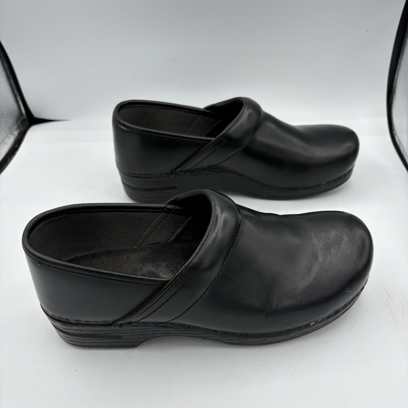 Dansko Shoes Clogs Women Size 11 EU 43 Black Slip On Pro Nursing Comfort