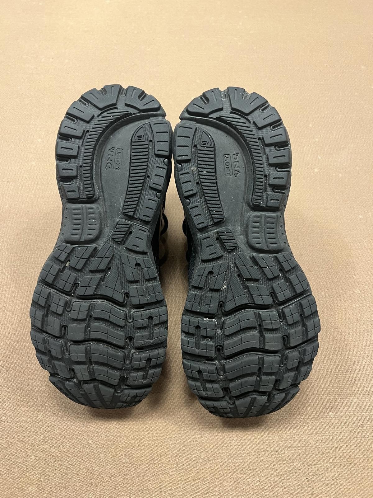 Brooks Ghost 13 Triple Black - image 4