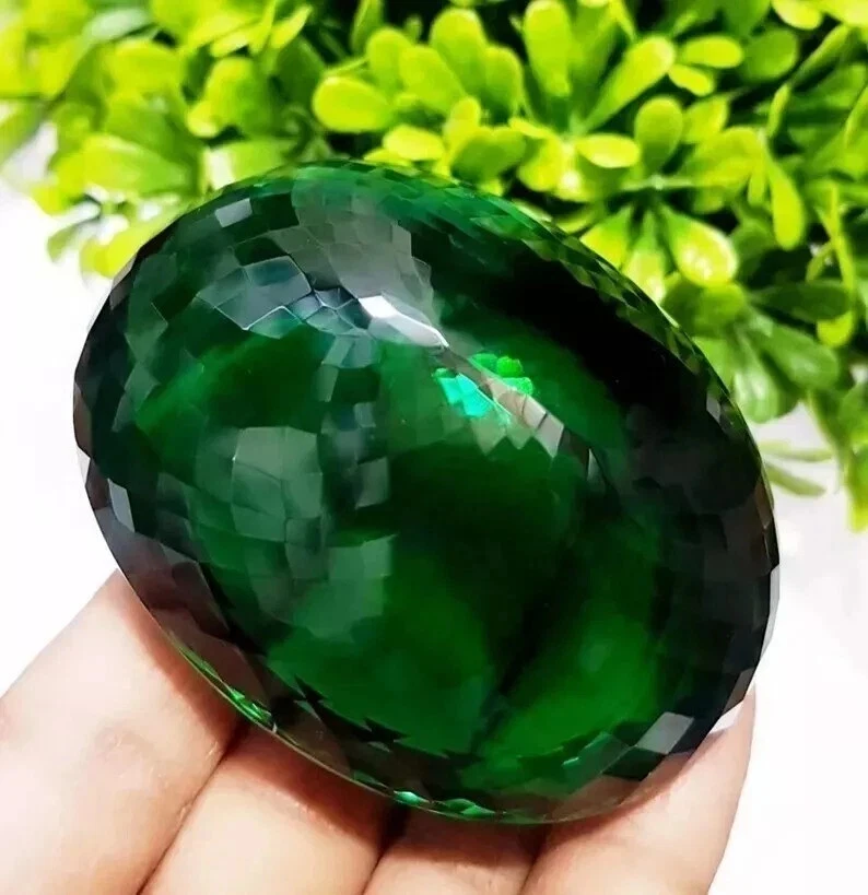 Huge Oval Cut Certified AAA Dark Green 1000.50 Ct+ Topaz Natural Loose Gemstone - Image 2 of 4