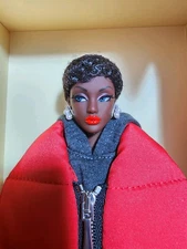 Defa Lucy Icon Series Model No.2 Doll NRFB Limited Edition Complete Unopened.