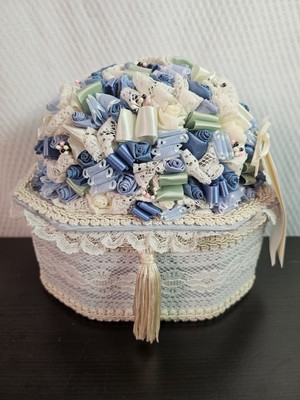 Treasure Trinket Box 6.5'' X 6'' Fabric Lace Ribbon Hallmark Gifts By Helga NWT