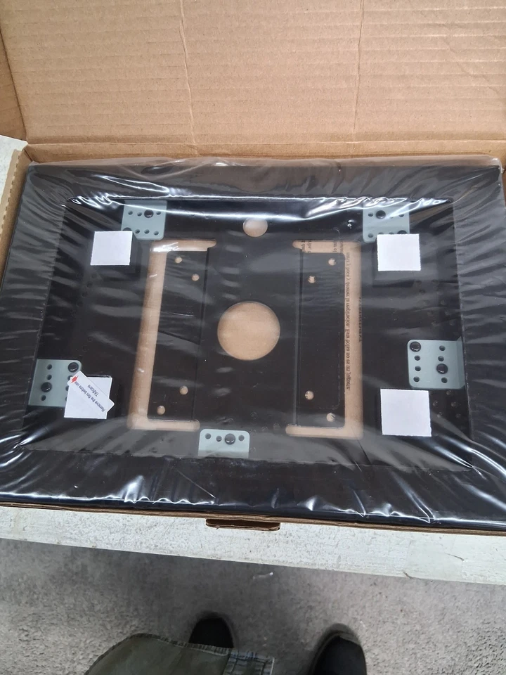 TabCare Security Enclosure VESA Wall Mount POS for Microsoft Go & Go 1/2/3 - Image 3 of 4