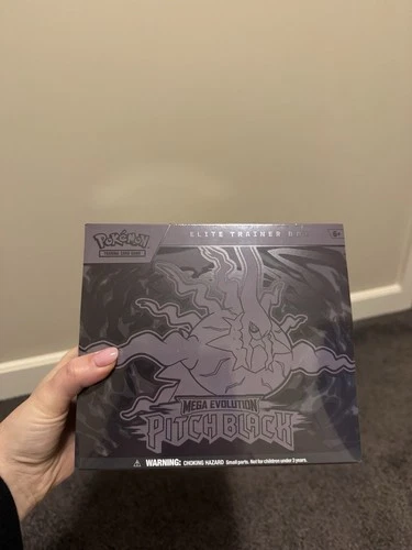 Pokémon Pokémon TCG Mega Evolution Pitch Black Elite Trainer Box (English)