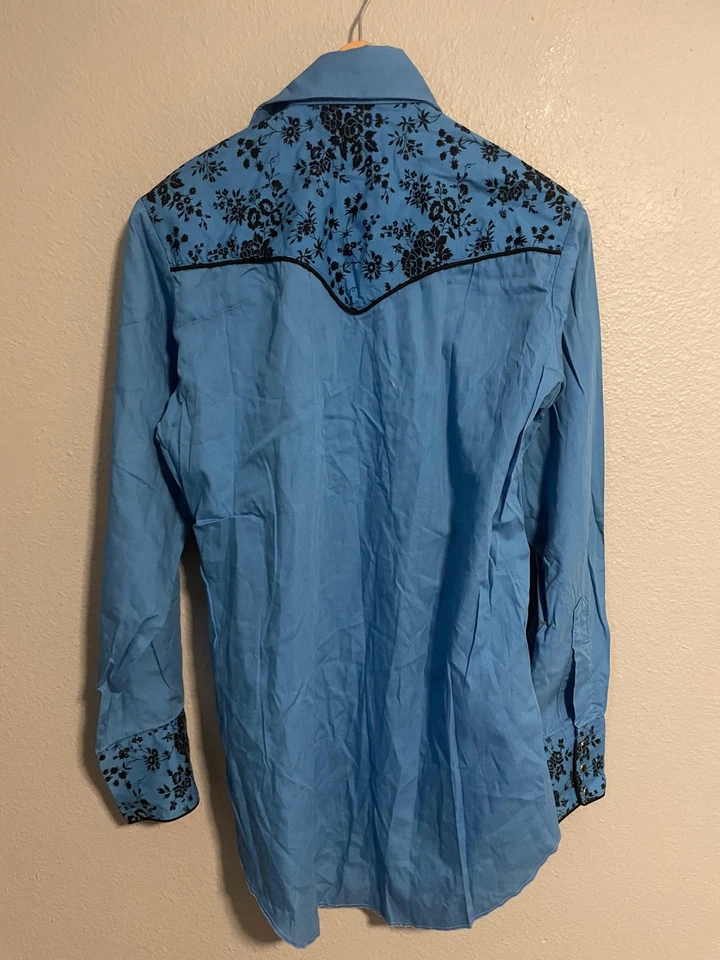 Vintage Karman Western Shirt Mens Medium Blue Pearl Snap Floral Yoke Piping 80s - Image 2 of 4