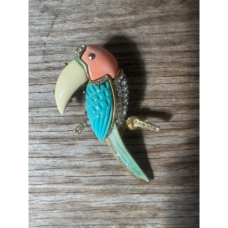 Unsigned Hattie Carnegie Brooch Enamel Rhinestone Brooch Bird Toucan Pin - Image 4 of 4