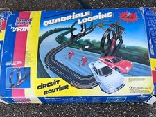 Circuit électrique Voiture JOUEF Quadriple Looping Ferrari TestaRossa