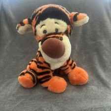Disneyland Disney World TIGGER Safari Plush Winnie the Pooh 15  Stuffed Animal