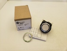 ALLEN BRADLEY 800T-A5D1 WHITE PUSH BUTTON FLUSH HEAD MOMENTARY 1NO SER T NIB