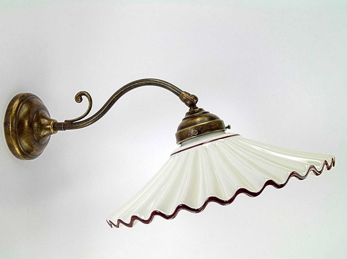 Applique Da Parete Interno Arterameferro - Ottone Brunito Con Ventola In Pergamena, E14, Made In Italy, Larghezza 15 Cm, Altezza 23 Cm