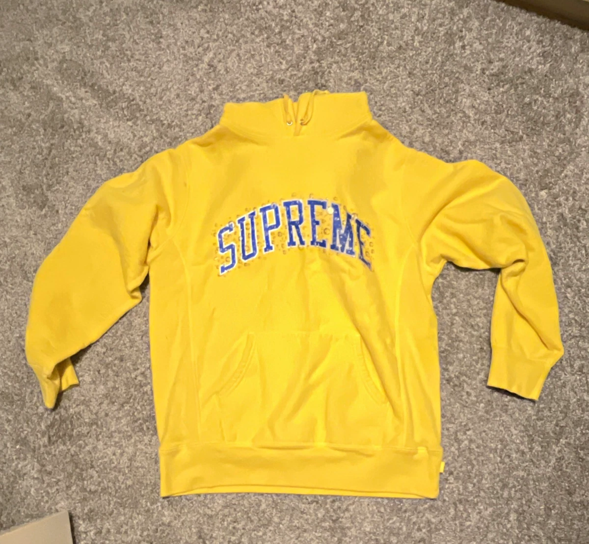 Supreme スプレーペイントロゴ パーカー イエロー L Supreme Yellow Regular Size Clothing for Men for sale | eBay