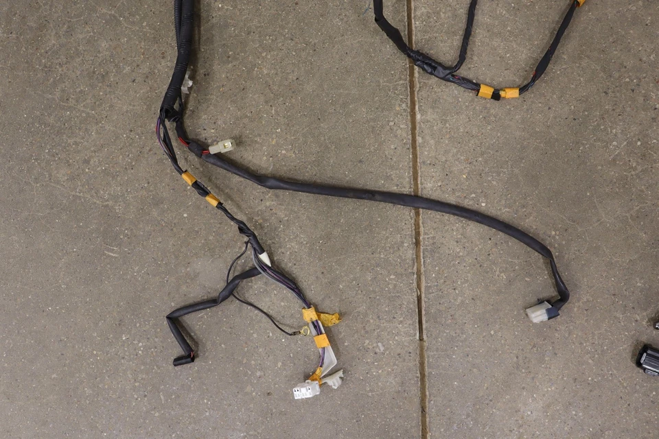 Paquete de arnés de cableado de carrocería Mazda Miata NA 1997 Foto 2 de 4