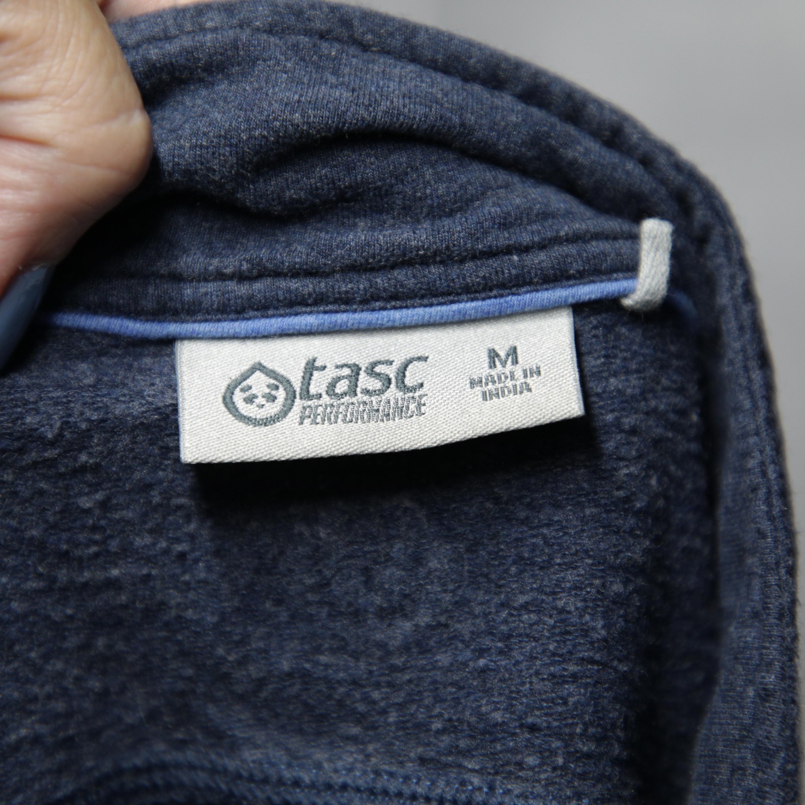 Tasc Performance Pullover Mens Medium Half Zip At… - image 8