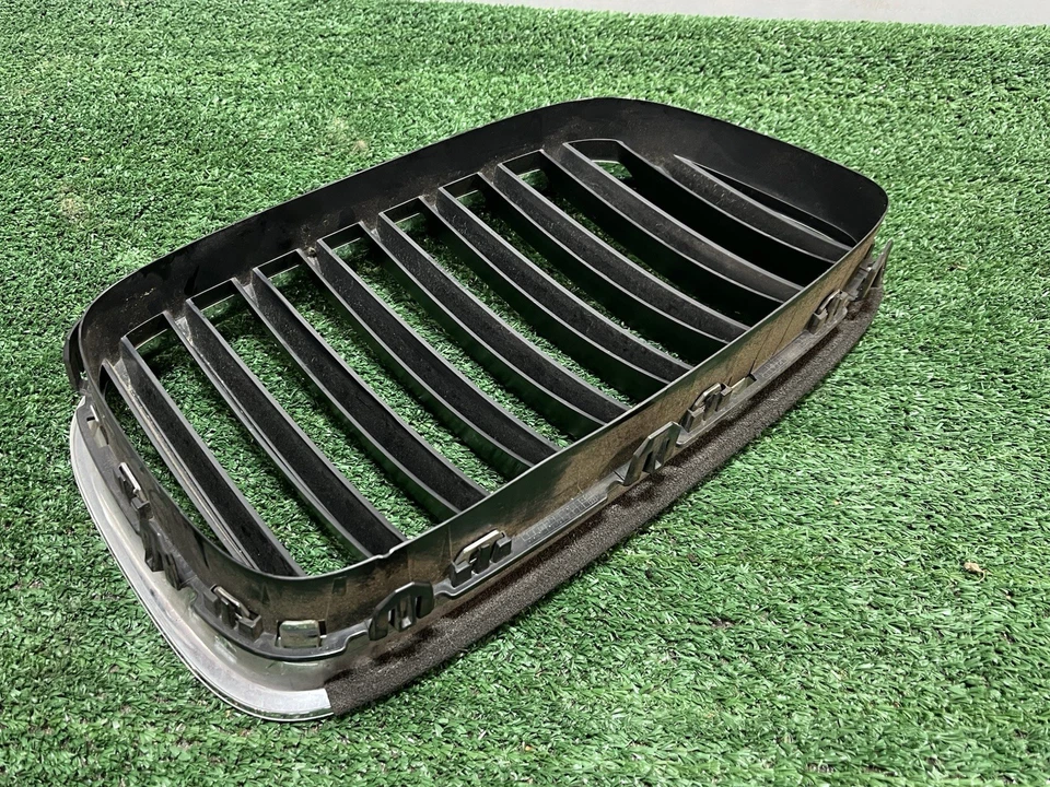 14 15 16 17 BMW 535I GT 550I GT ПЕРЕДНЯЯ ЛЕВАЯ БОКОВАЯ РЕШЕТКА OEM 51137336485 - Изображение 3 из 4
