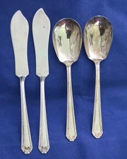 4 pc National Silverplate 1935 NEW GADROON 2 Sugar Spoons & 2 butter knives