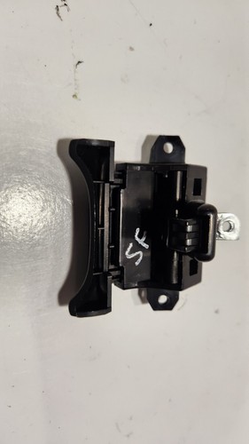 SUBARU FORESTER SF 08/97-05/02 Interior Dash Glove Box Glovebox Catch Latch - Picture 5 of 5