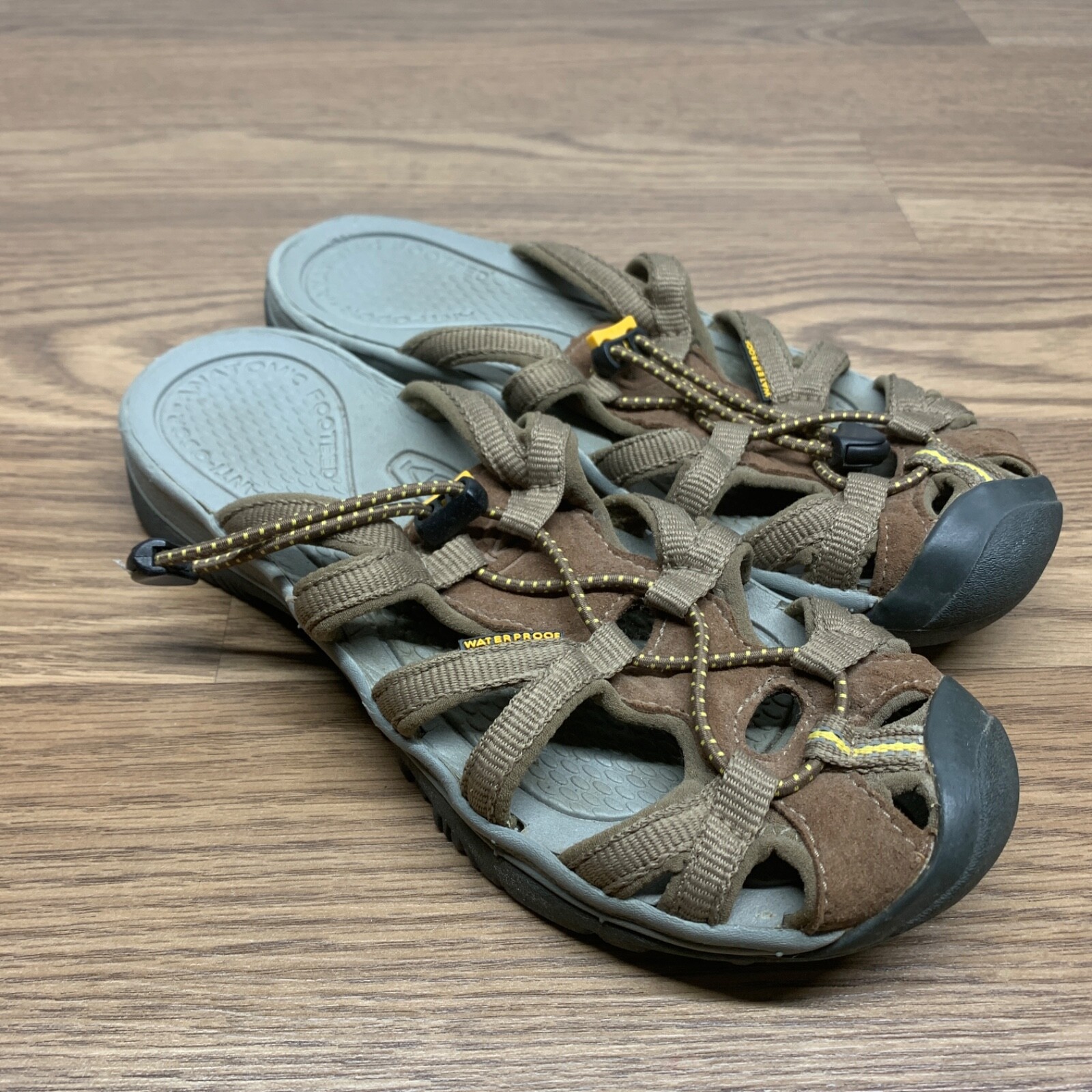 Zoccoli sandali donna Keen Newport Slides taglia 7 5 impermeabili EU 38